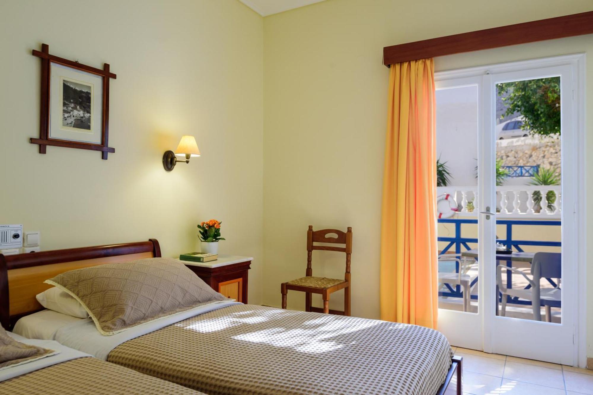 Karidis Hotel Kamári 외부 사진