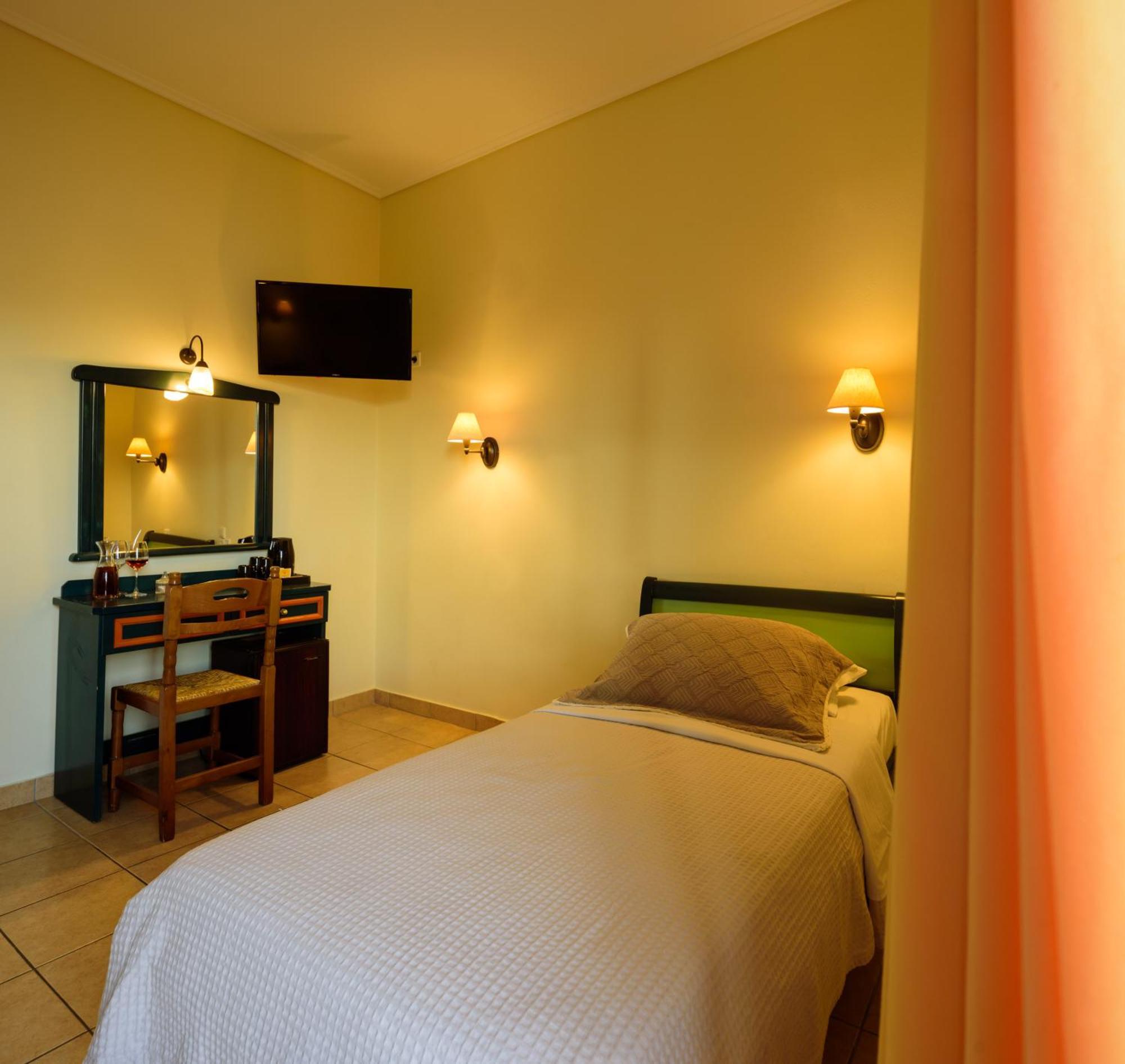 Karidis Hotel Kamári 외부 사진