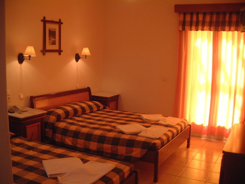 Karidis Hotel Kamári 외부 사진